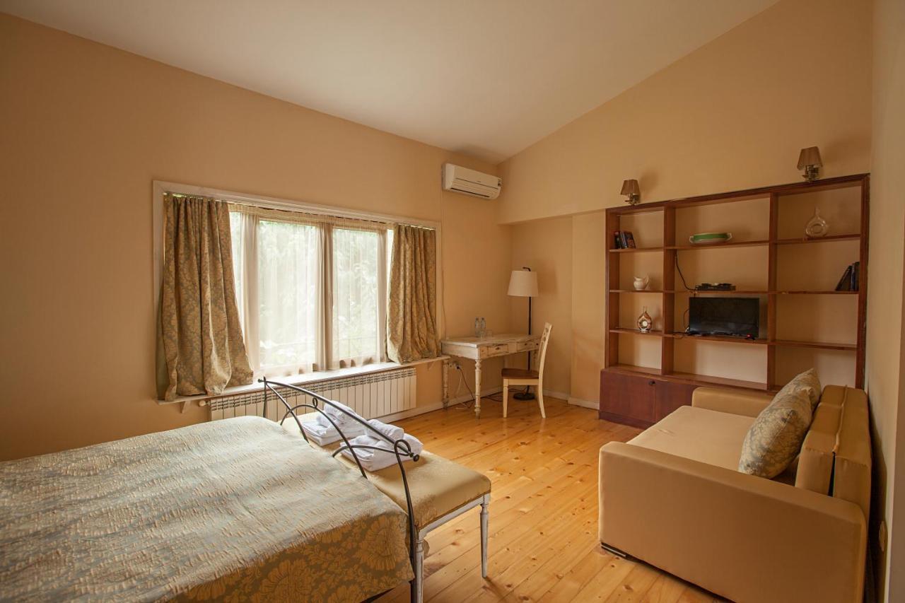 Caravan Villa Tbilisi Luaran gambar